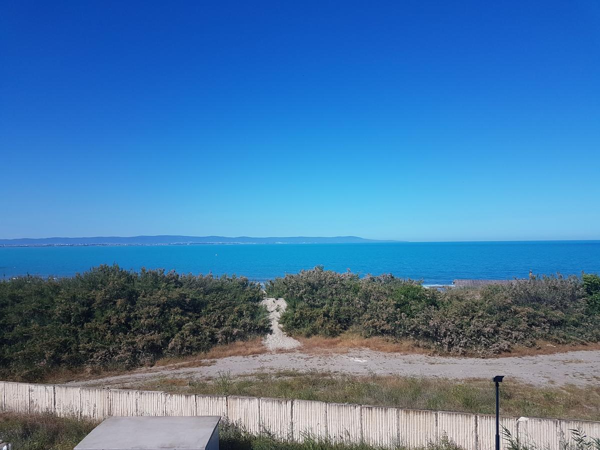 Apart Hotel Iglika Pomorie Exteriör bild